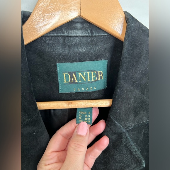 Danier black suede jacket - Picture 2 of 2